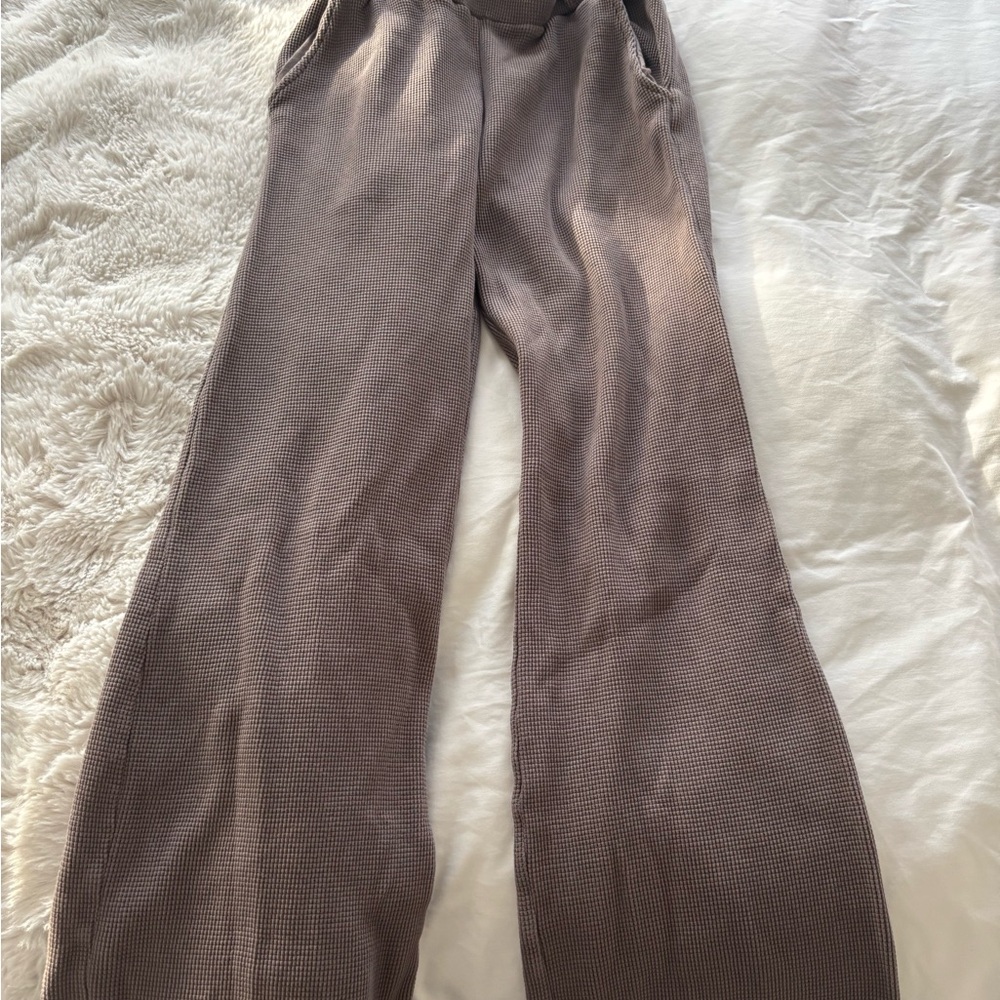 TALENTLESS Wide Leg Pants in Taupe